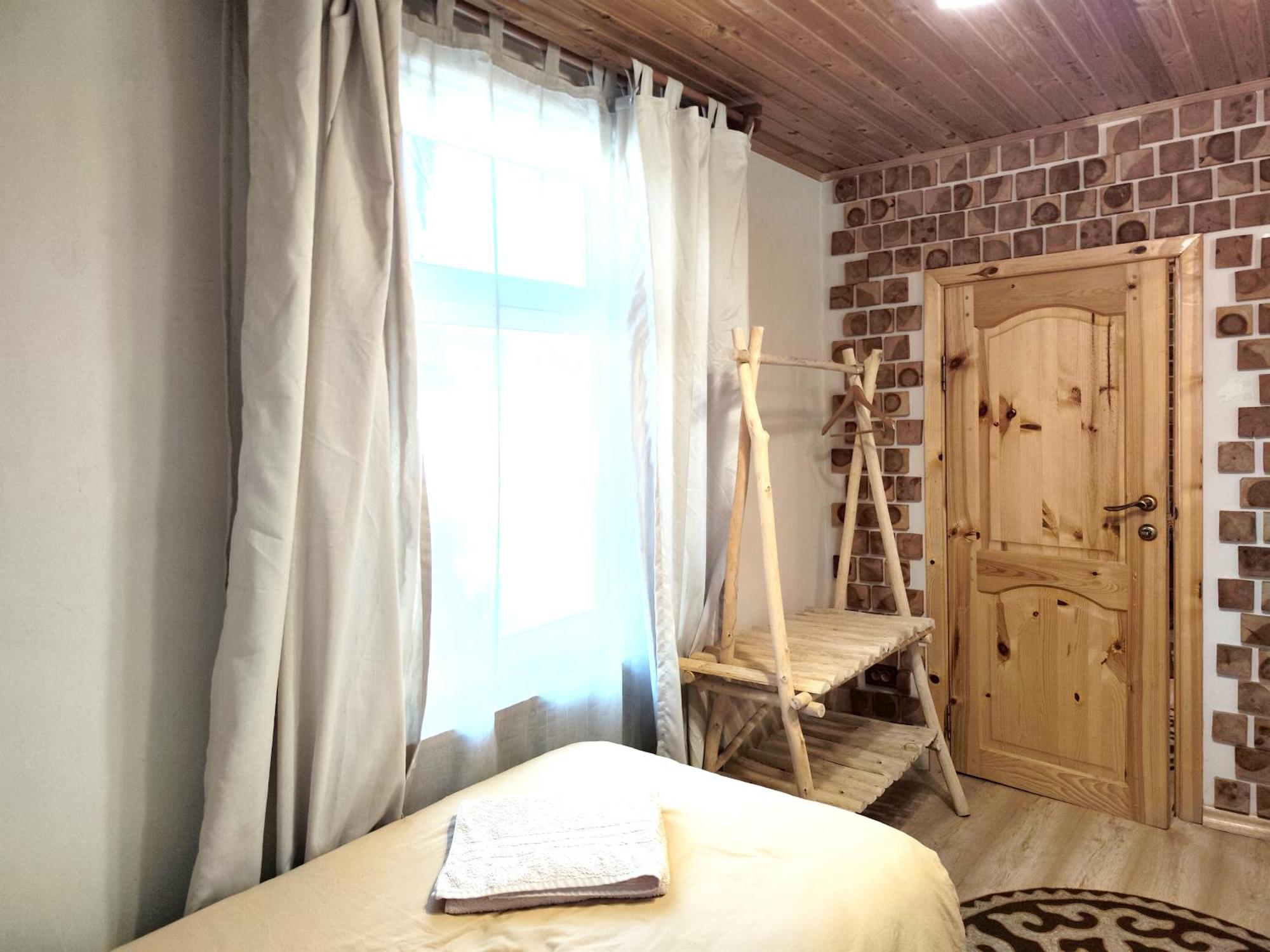 Evergreen Guesthouse Karakol Luaran gambar